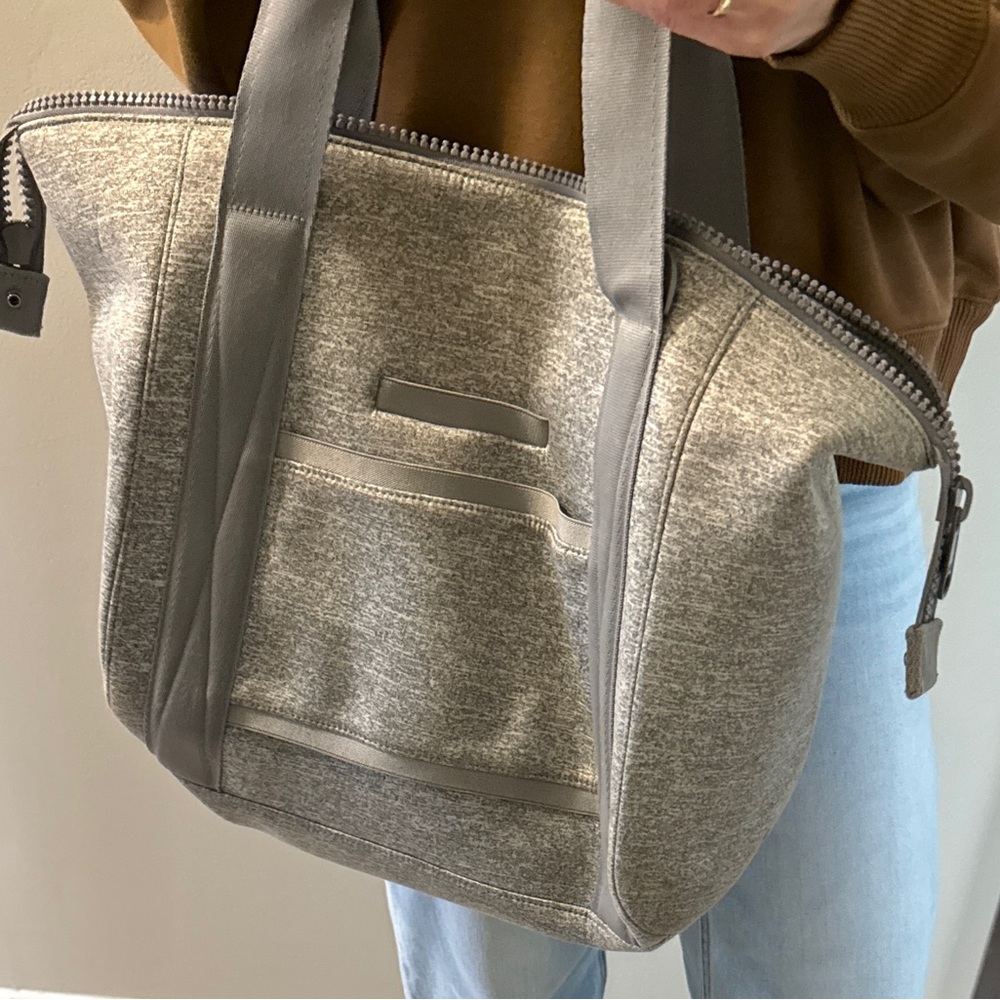 Dagne Dover Medium Landon Caryall Gray with Tech Pouch - Picture 4 of 6